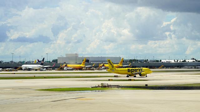 美国航空巨头破产，行业变革与未来展望分析