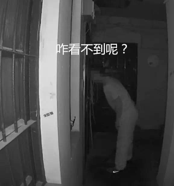 杭州摩托车撞护栏翻桥身亡事故